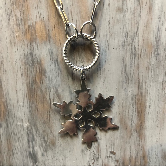 Sterling Snowflake Necklace - Picture 6 of 6